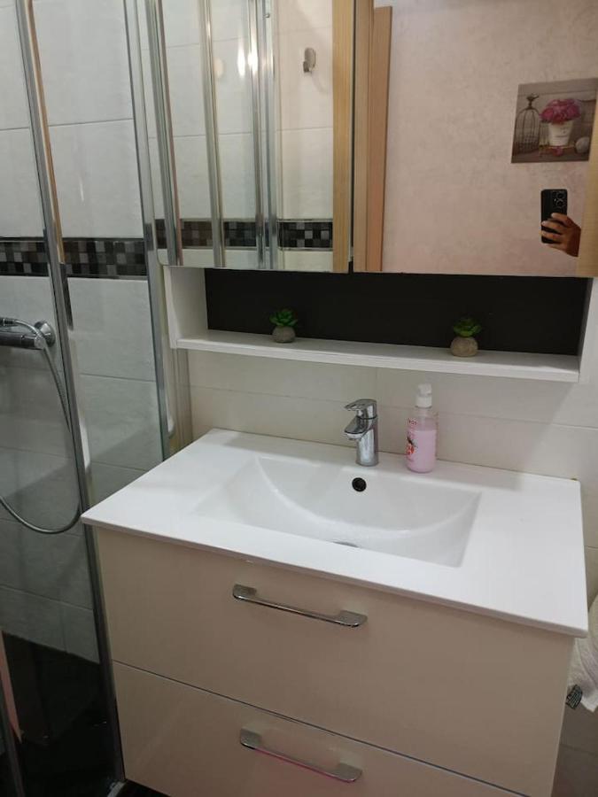 Soleil D'Chamalo Apartment Fnideq Bagian luar foto