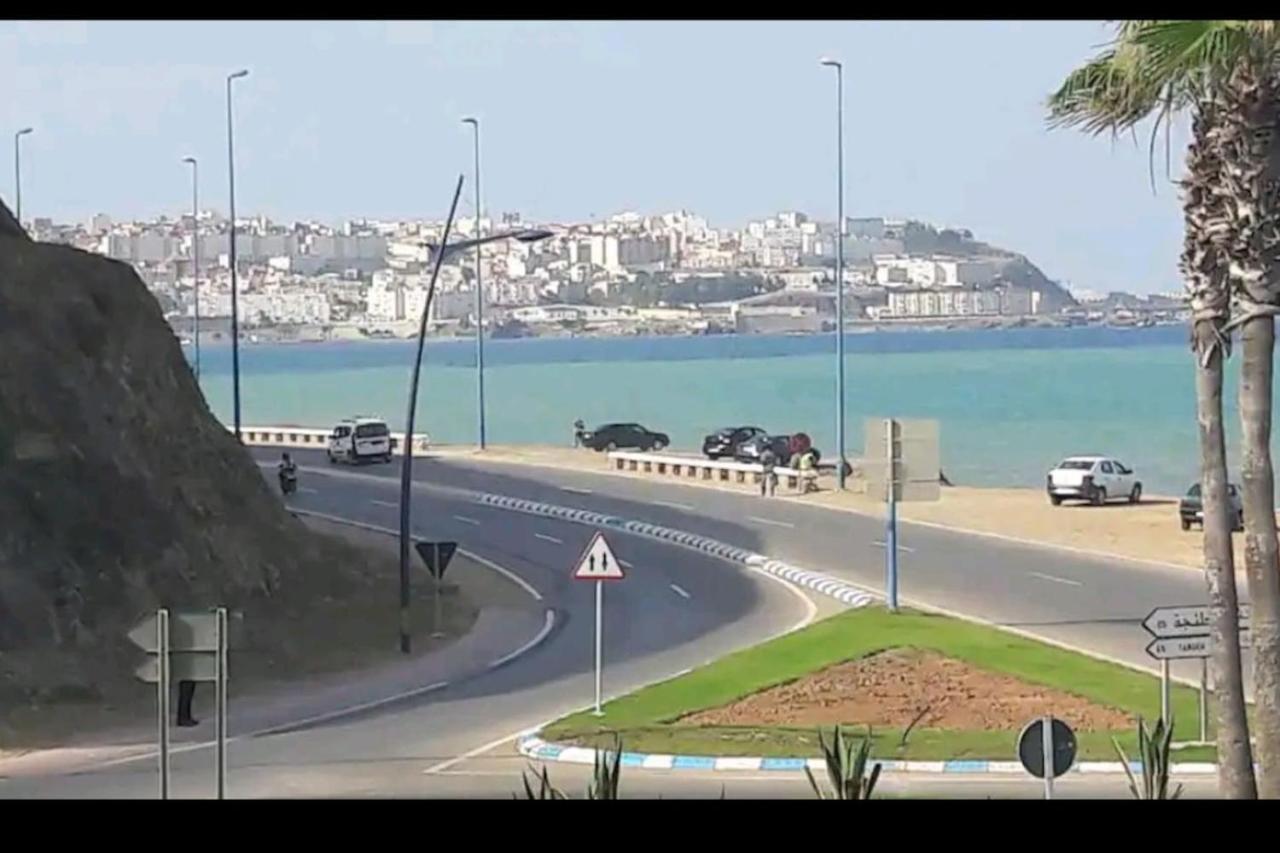 Soleil D'Chamalo Apartment Fnideq Bagian luar foto